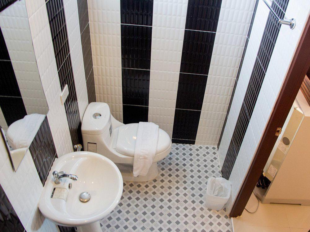 Lucky Inn Residency Pattaya Extérieur photo